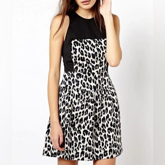 French Connection Sleeveless Animal Print Mini Y2K Chic Edgy Glam Dress - Picture 1 of 13